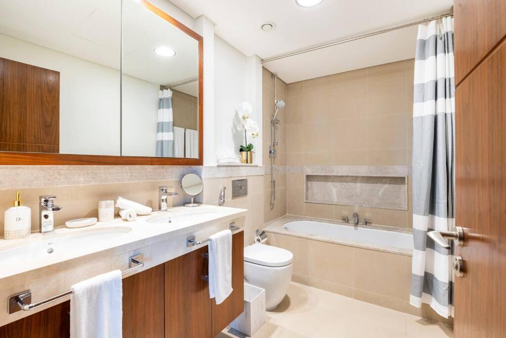 두바이 Larbi Breathtaking Burj And Fountain View Luxurious 2 Bed 아파트 외부 사진